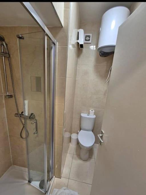 Appartement Entire In